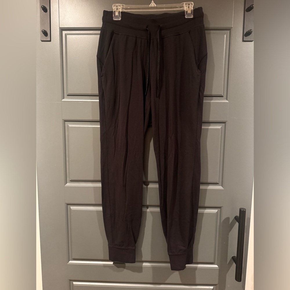 Lululemon Ready to Rulu Joggers size 8 black